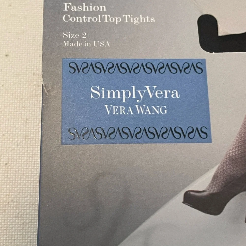 Vera Wang Simply Vera Textured Black Hosiery tights size 2 5'3